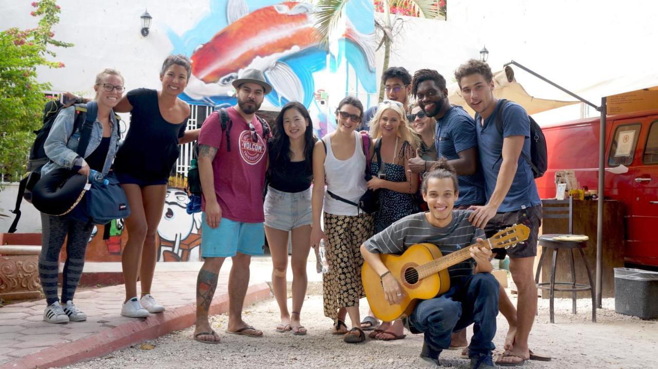 Fiesta Party Hostel - Cancún Buitenkant foto